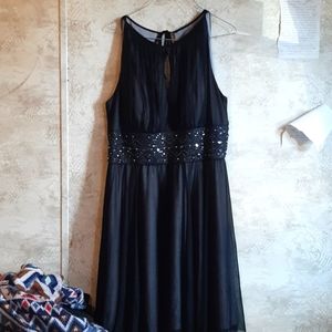 La Nouvelle Renaissance dress